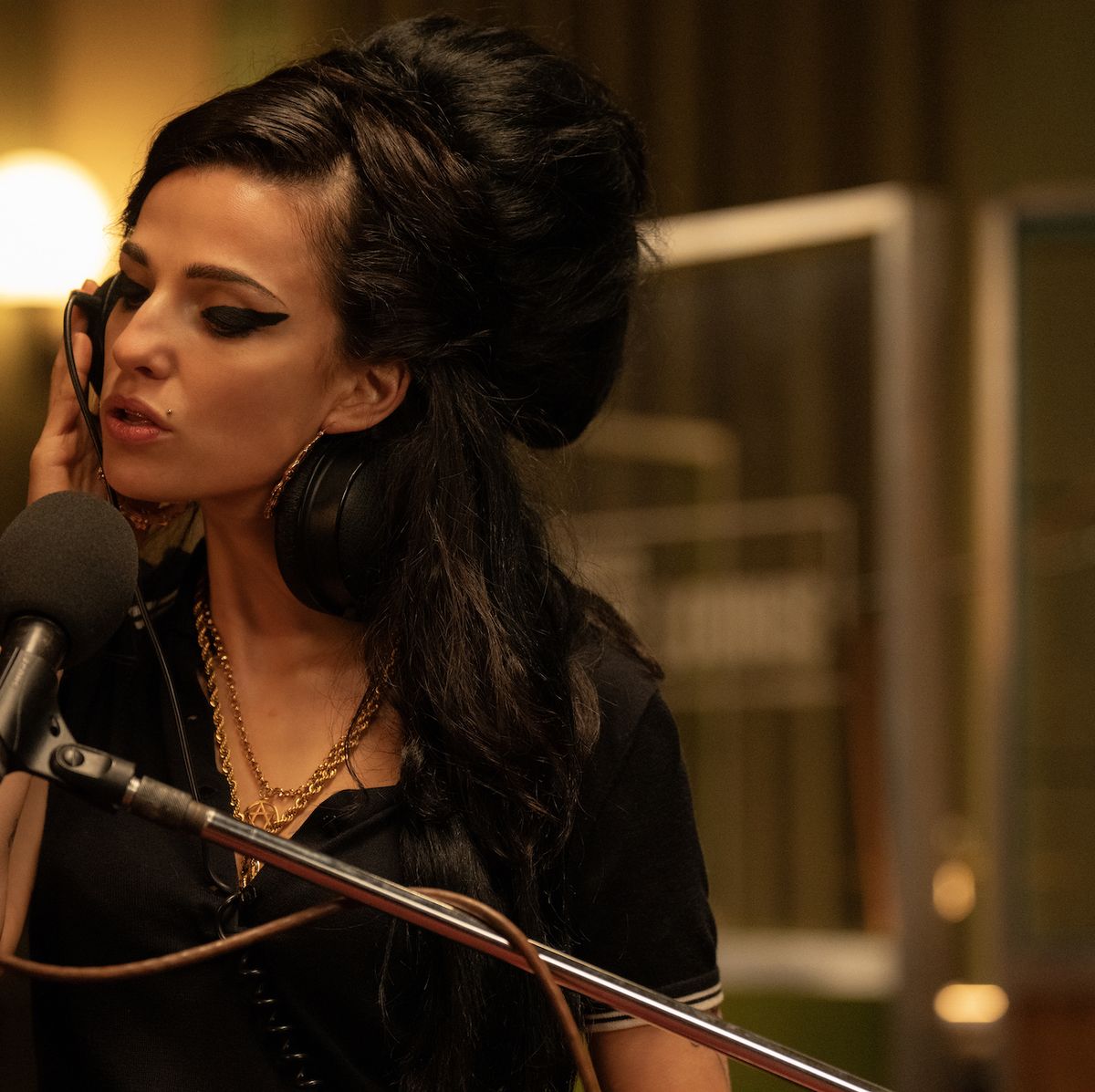 Everything We Know So Far About The New Amy Winehouse Biopic 'Back