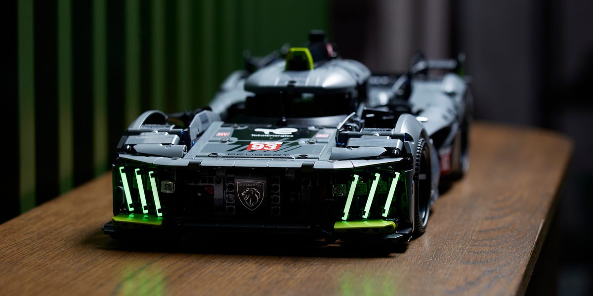 Take on Le Mans With Lego Technic’s Peugeot 9X8 Hybrid Hypercar