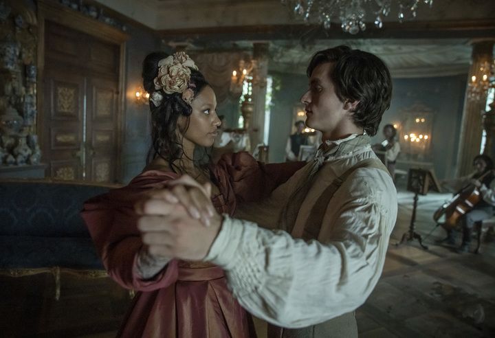 shalom brune franklin as estella and fionn whitehead as pip in great expectations