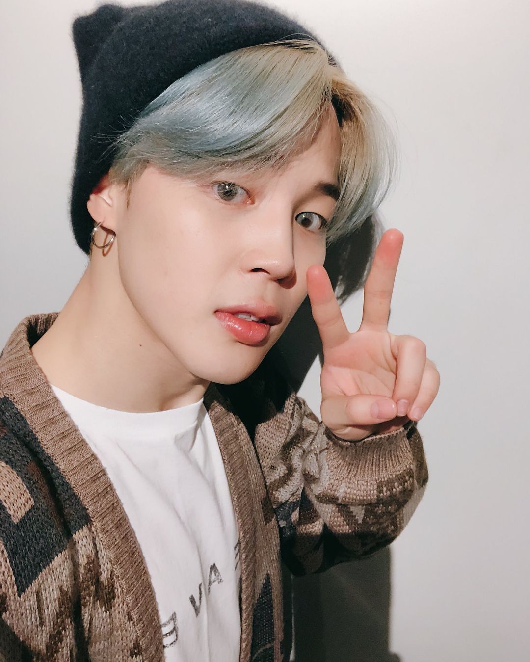 22 Blue Hair Trends - Celebrities Who Have Rocked Blue Hair 22 Blue Hair Trends - Celebrities Who Have Rocked Blue Hair