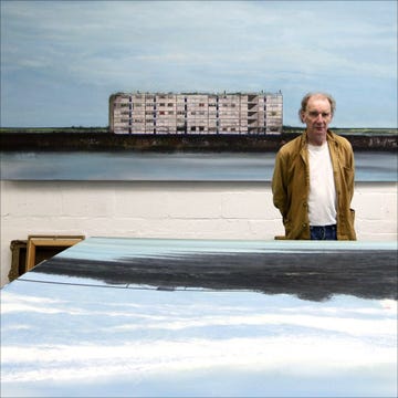 Photograph of Scottish artist Jock McFayden