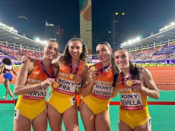 blanca hervas daniela fra eva santidrian paula sevilla relevo 4x400 oro mundial relevos