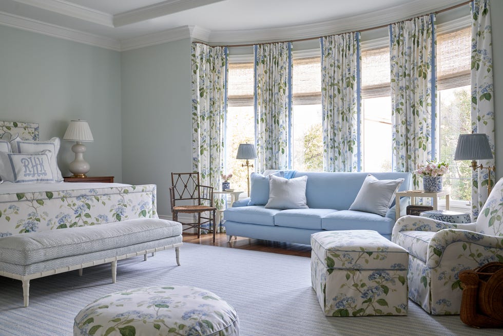 bedroom, floral curtains