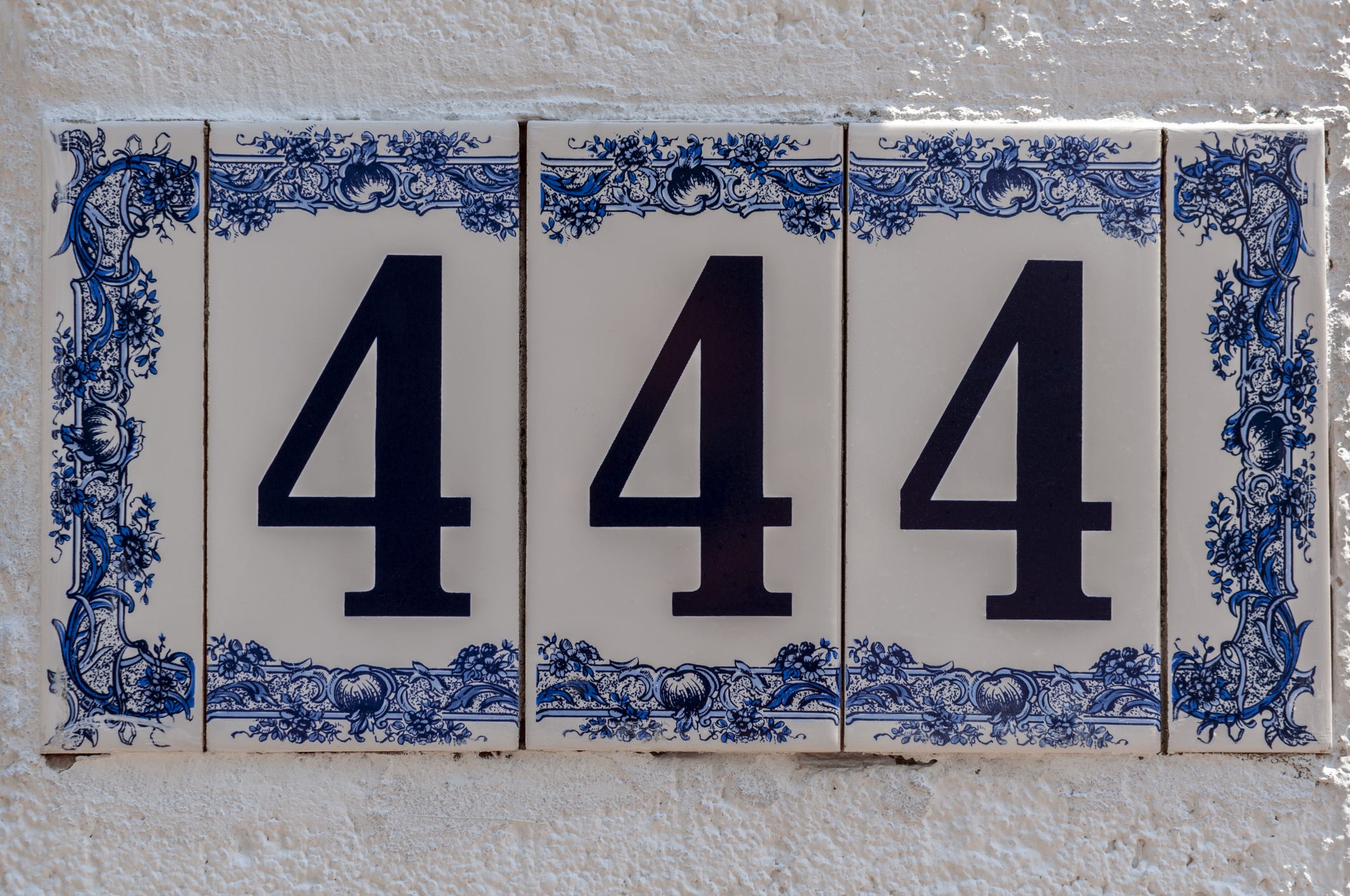 444 angel number meaning according to numerologists 444 angel number meaning according to numerologists