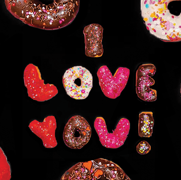 donuts spelling out i love you