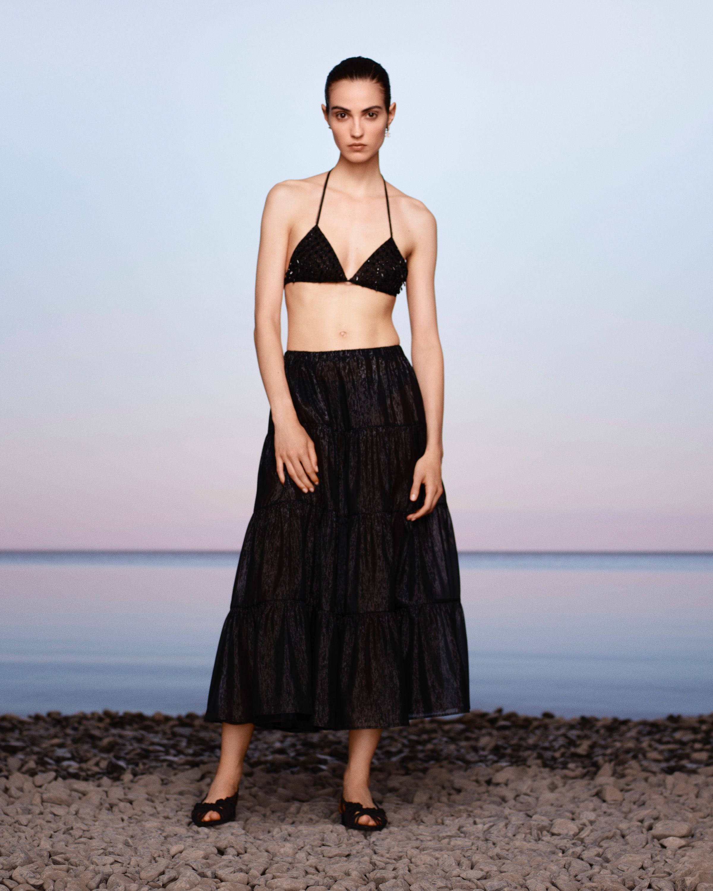 Chanel Cruise 2021 - See All the Looks From Chanel's Cruise