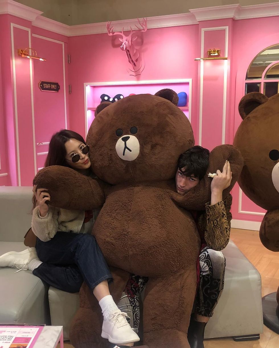 Teddy bear, Stuffed toy, Plush, Toy, Pink, Mascot, Interaction, Fun, Textile, Fur, 
