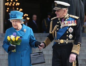 Military officer, Uniform, Event, Military uniform, Official, Military person, Gesture, Military rank, Admiral, Colonel, 