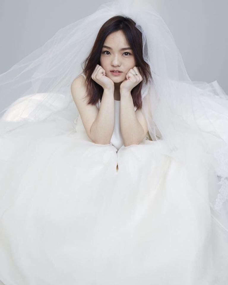 white, skin, wedding dress, beauty, veil, dress, bridal clothing, bridal accessory, hairstyle, bride,