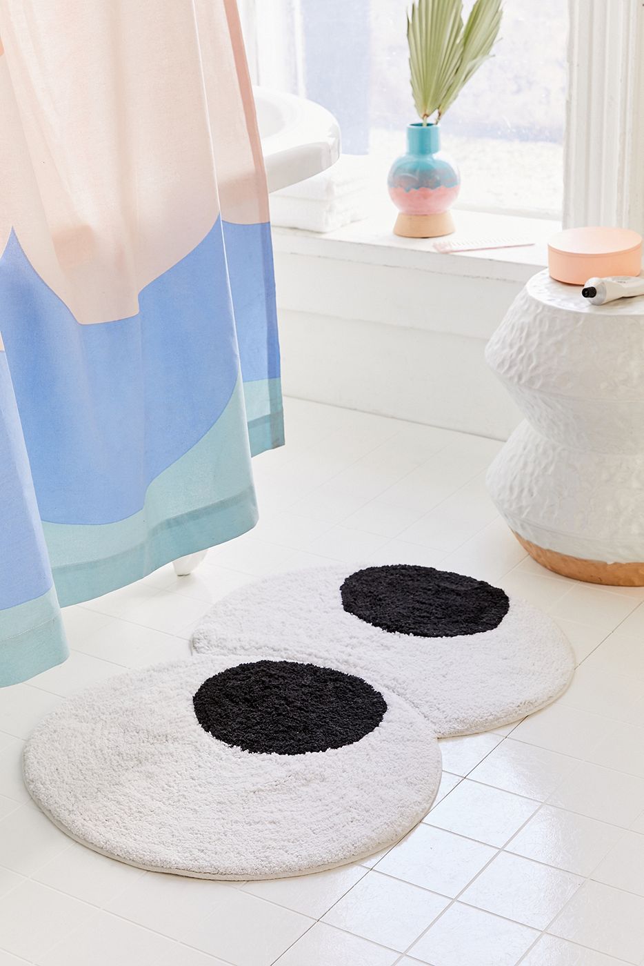 Please Stop Buying Cloth Bath Mats. They're Gross and Weird