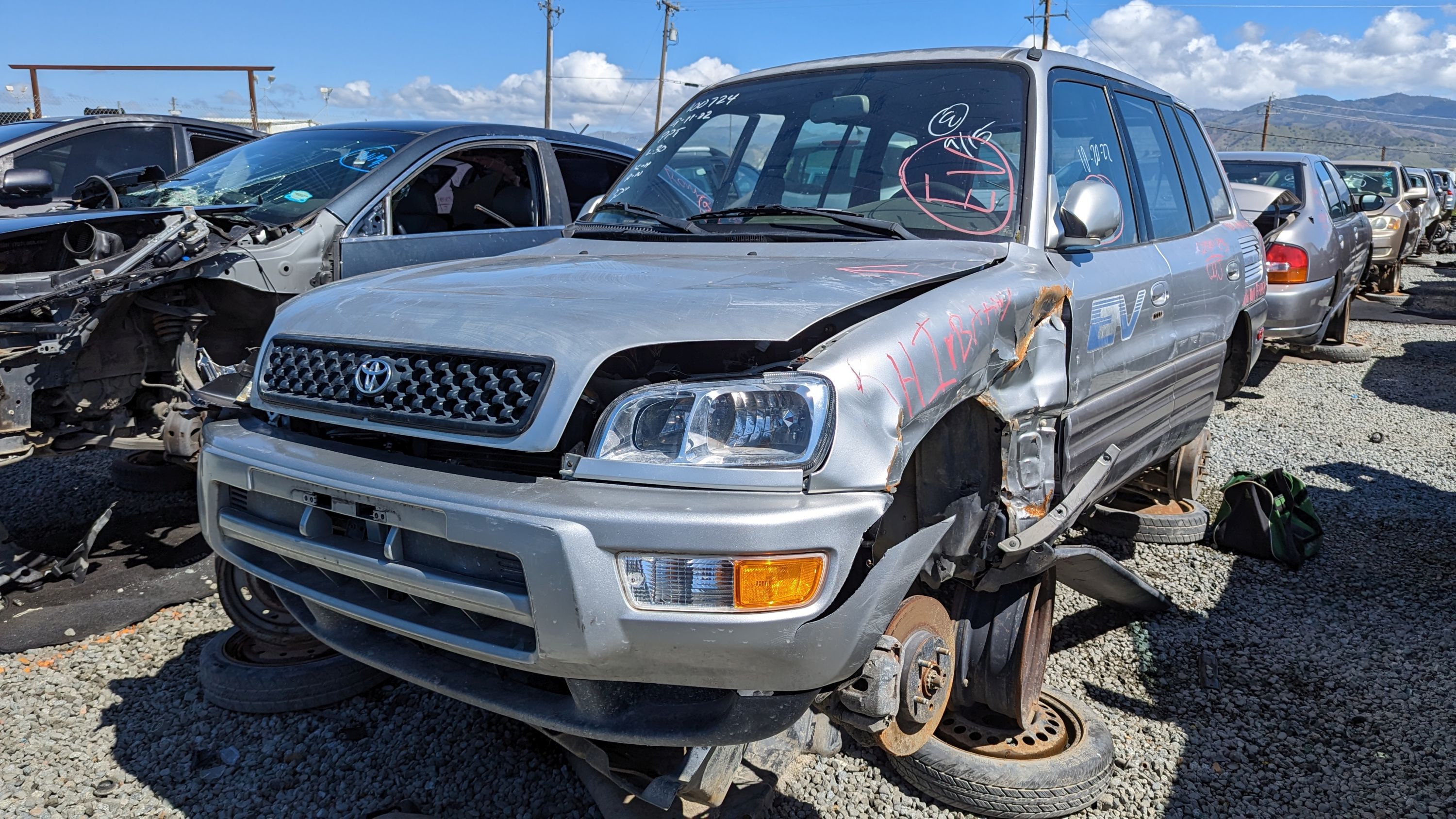 2002 Toyota RAV4 EV Is Junkyard Treasure in California