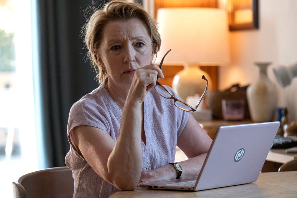 title:sherwood series 2,ep number:1,tx date:,tx week:35,embargoed until:20 08 2024 00:01:00,people:julie jackson (lesley manville),description:,copyright:house productions,credit line:bbc/house productions/sam taylor