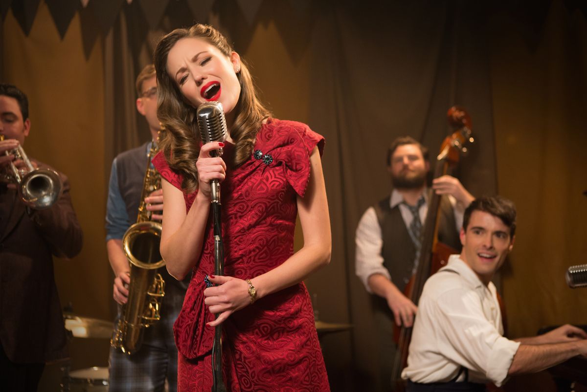 Laura Osnes and Corey Cott in Bandstand. 