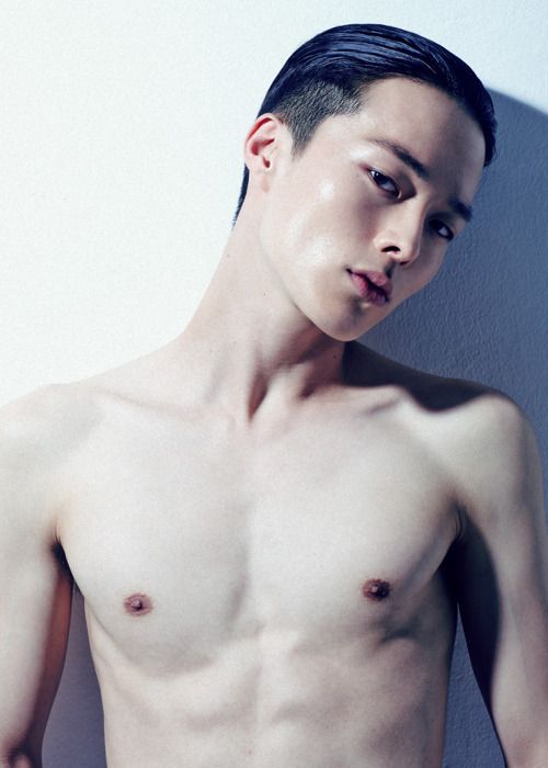 Barechested, Hair, Face, Skin, Chest, Lip, Chin, Shoulder, Model, Muscle, 