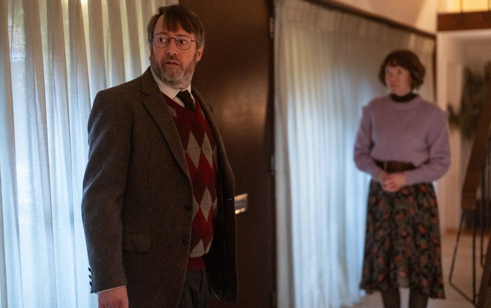 ludwig,25 09 2024,1,john (ludwig) taylor (david mitchell), lucy taylor (anna maxwell martin),big talk studios,colin hutton