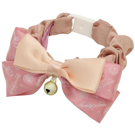 Pink, Fashion accessory, Bow tie, Hair accessory, Beige, Collar, Hair tie, Ribbon, 