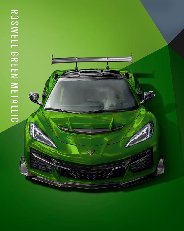 The 2026 Chevy Corvette Looks Great in New Green Hue
