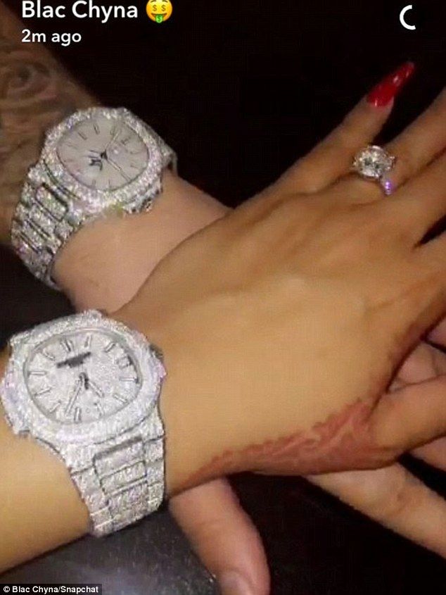 Justin Bieber Bought Hailey Baldwin a 140K Diamond Watch Justin