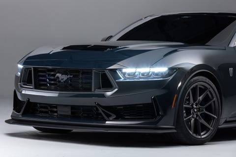 2024 Ford Mustang Dark Horse - Full Image Gallery