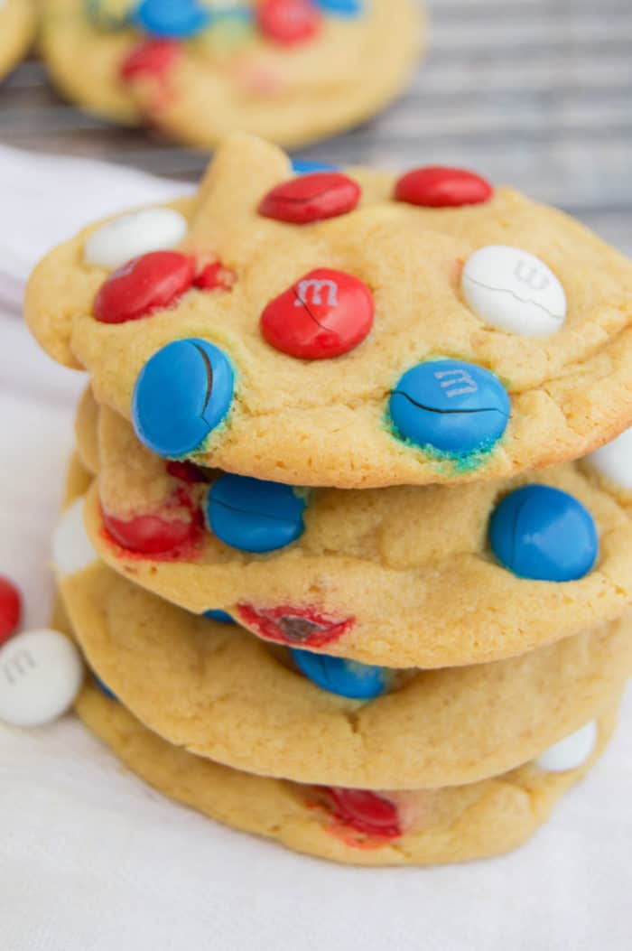 Fireworks Sugar Cookie Cake - Crazy for Crust