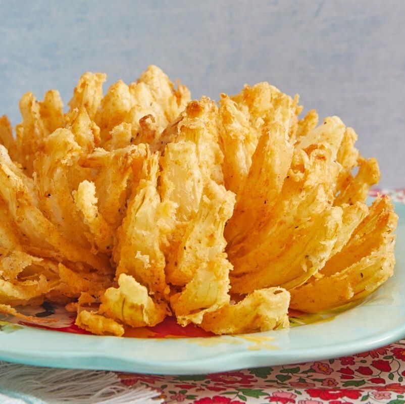 4th of july appetizers blooming onion