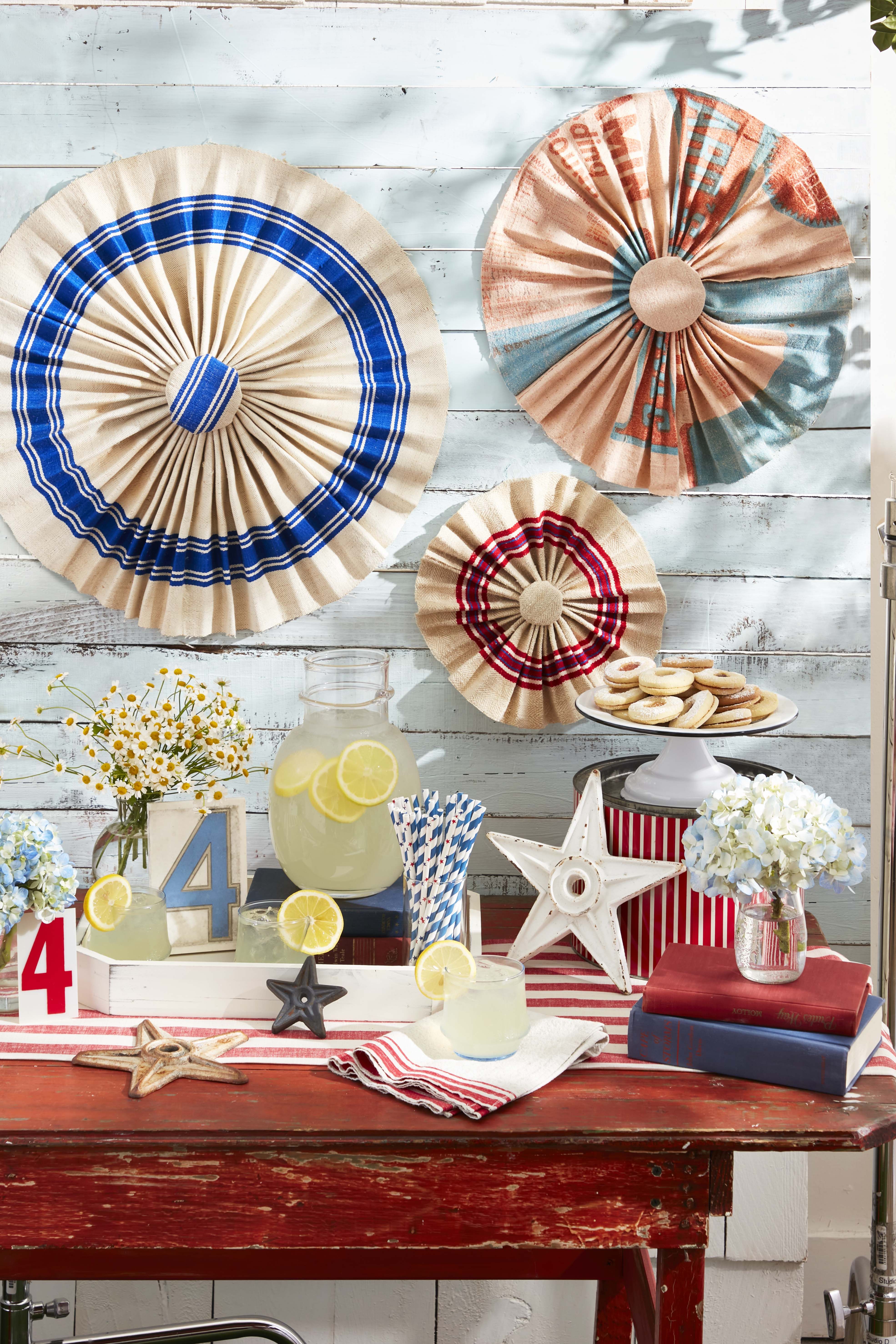 48 Easy 4th of July Crafts - Patriotic Craft Ideas & DIY Decorations for  Fourth of July
