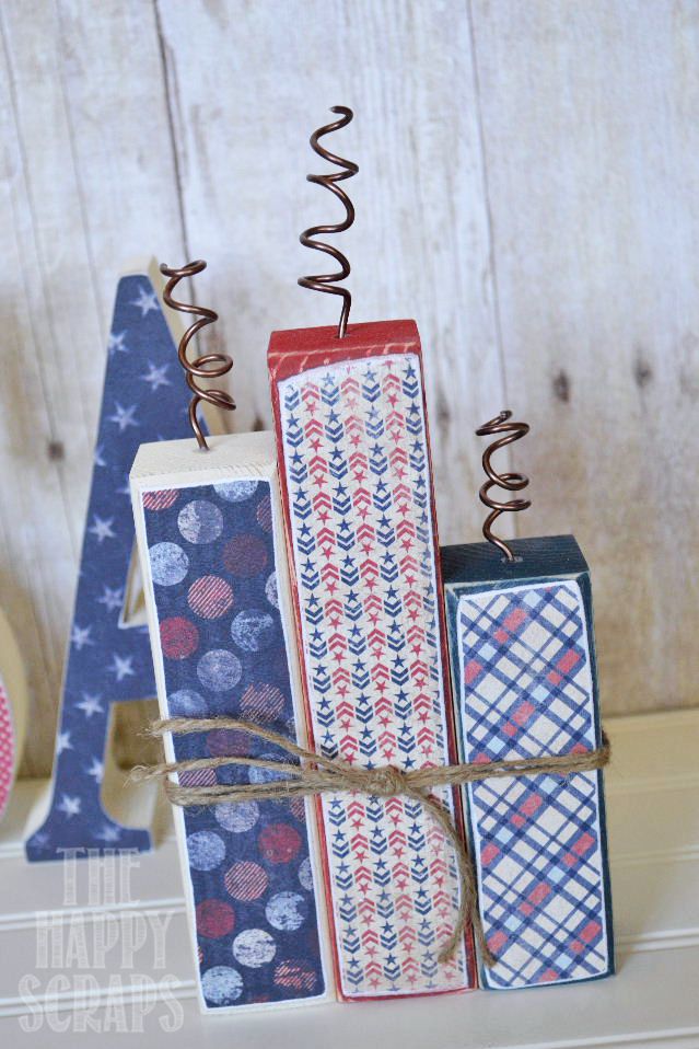 Design, Textile, Pattern, Fashion accessory, Earrings, Rectangle, Pattern, 