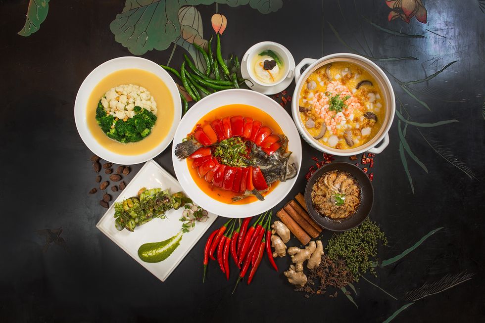Dish, Food, Cuisine, Ingredient, Meal, Lunch, Garnish, Vegetarian food, Produce, Thai food, 