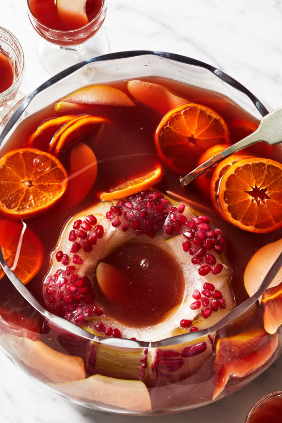 halloween cocktails sparkling pomegranate punch