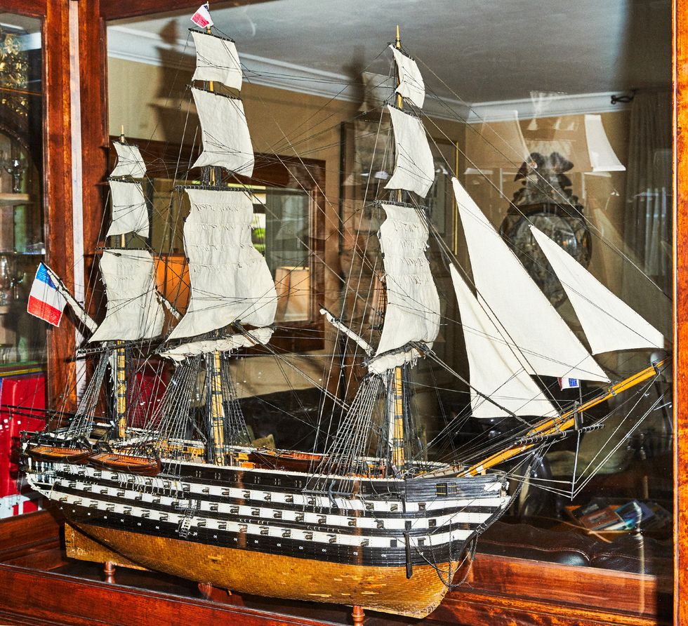 Maritime museum, Sailing ship, Vehicle, Museum, Boat, Galleon, Galiot, Caravel, Galley, Ship of the line, 