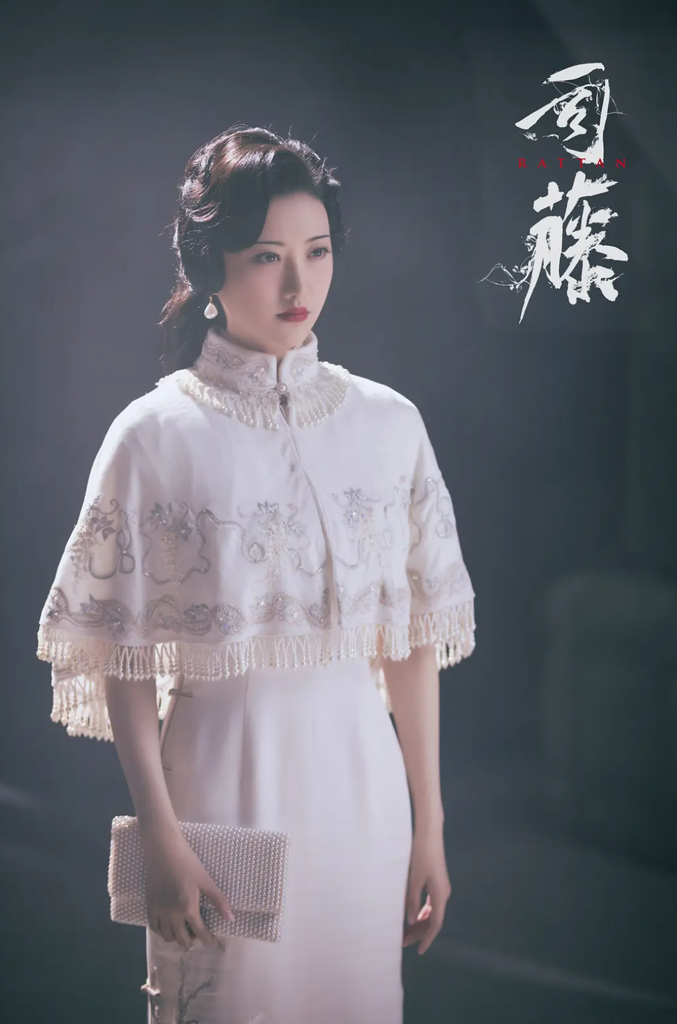 景甜 司藤》景甜古典仙氣造型美到可以忽略演技！典雅旗袍