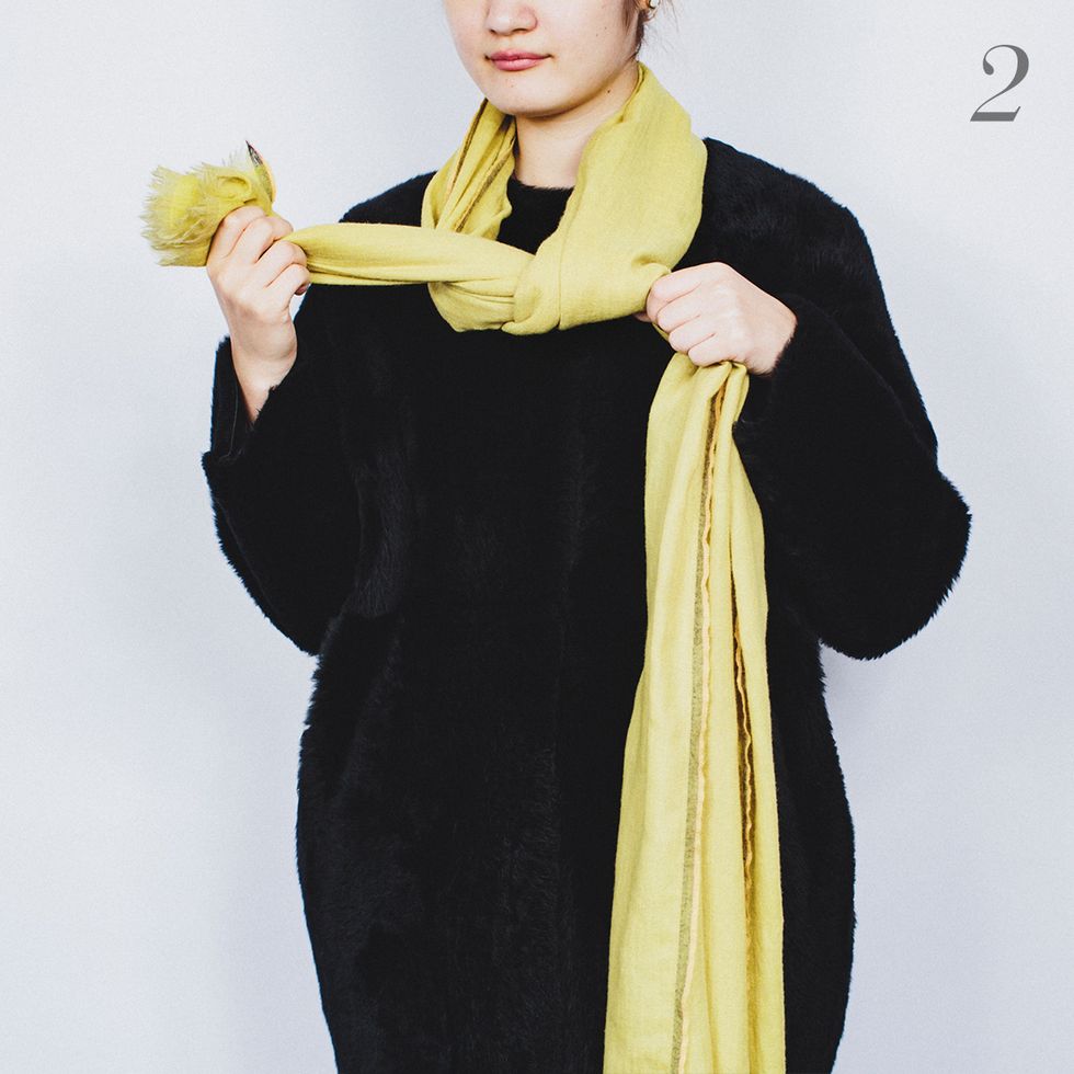 Clothing, Scarf, Yellow, Stole, Outerwear, Robe, Shawl, Neck, Fashion accessory, Wrap, 