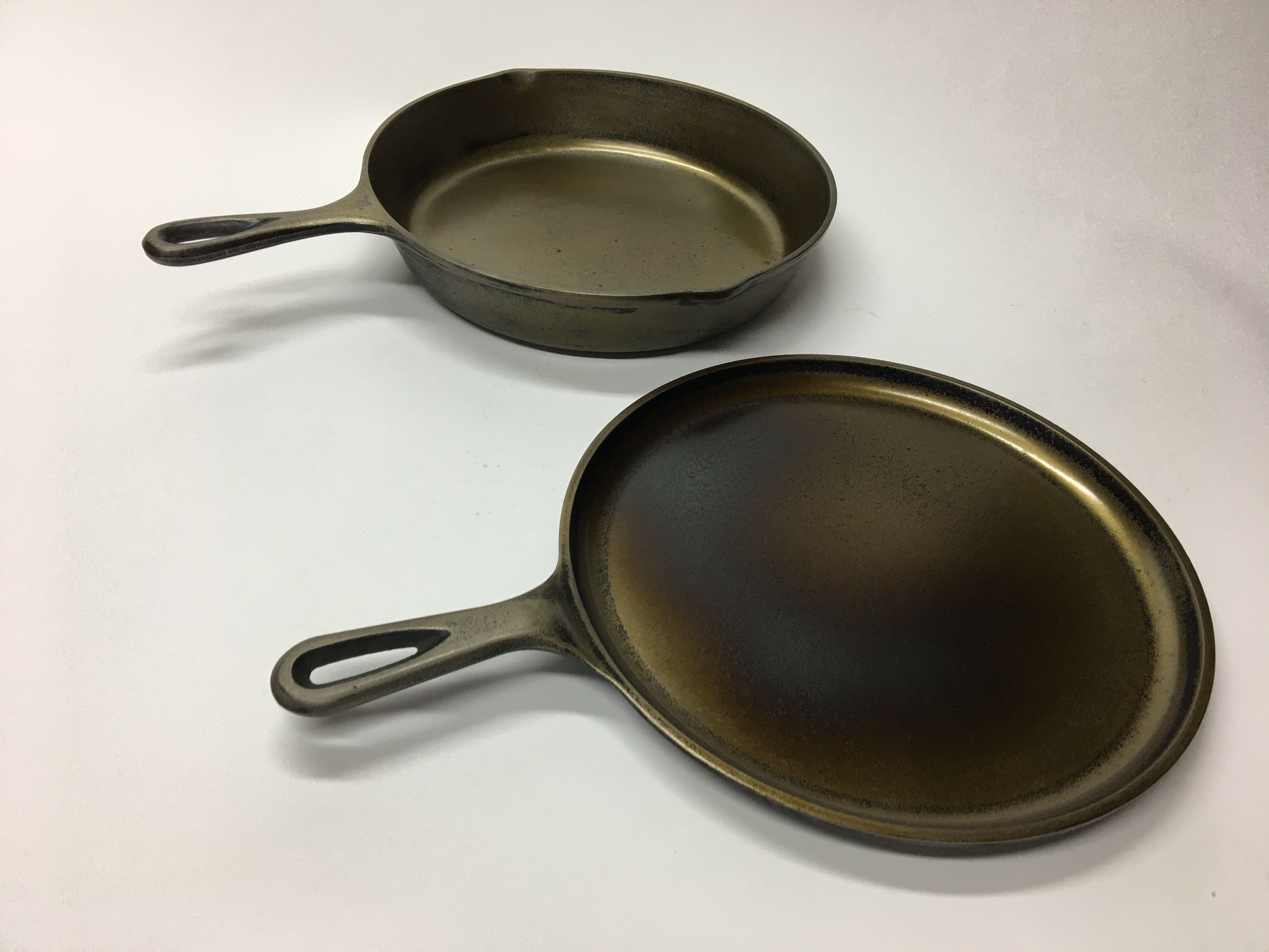 Carbon Steel or Cast Iron? Your FAQs answered – Smithey Ironware