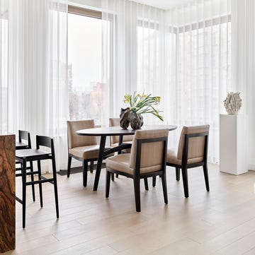 Casa de estilo oriental: comedor casa de estilo oriental: comedor