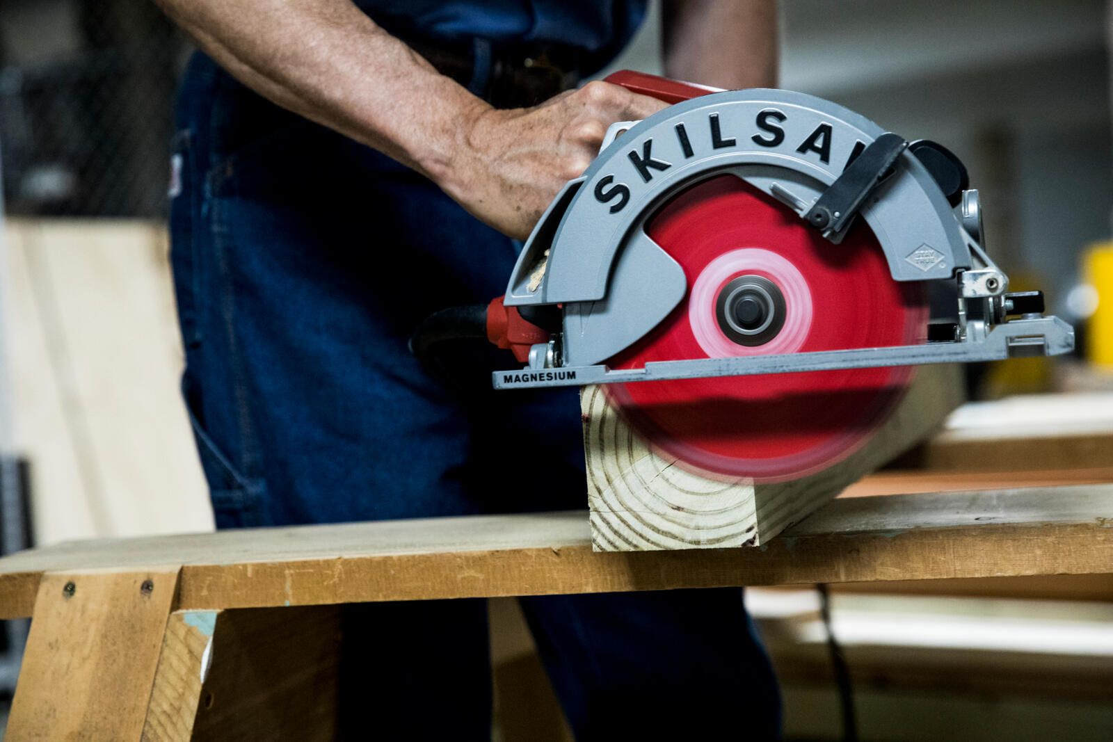 How to Use a Circular Saw Power Tool Safety