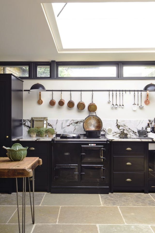 The Real Shaker kitchen by Devol