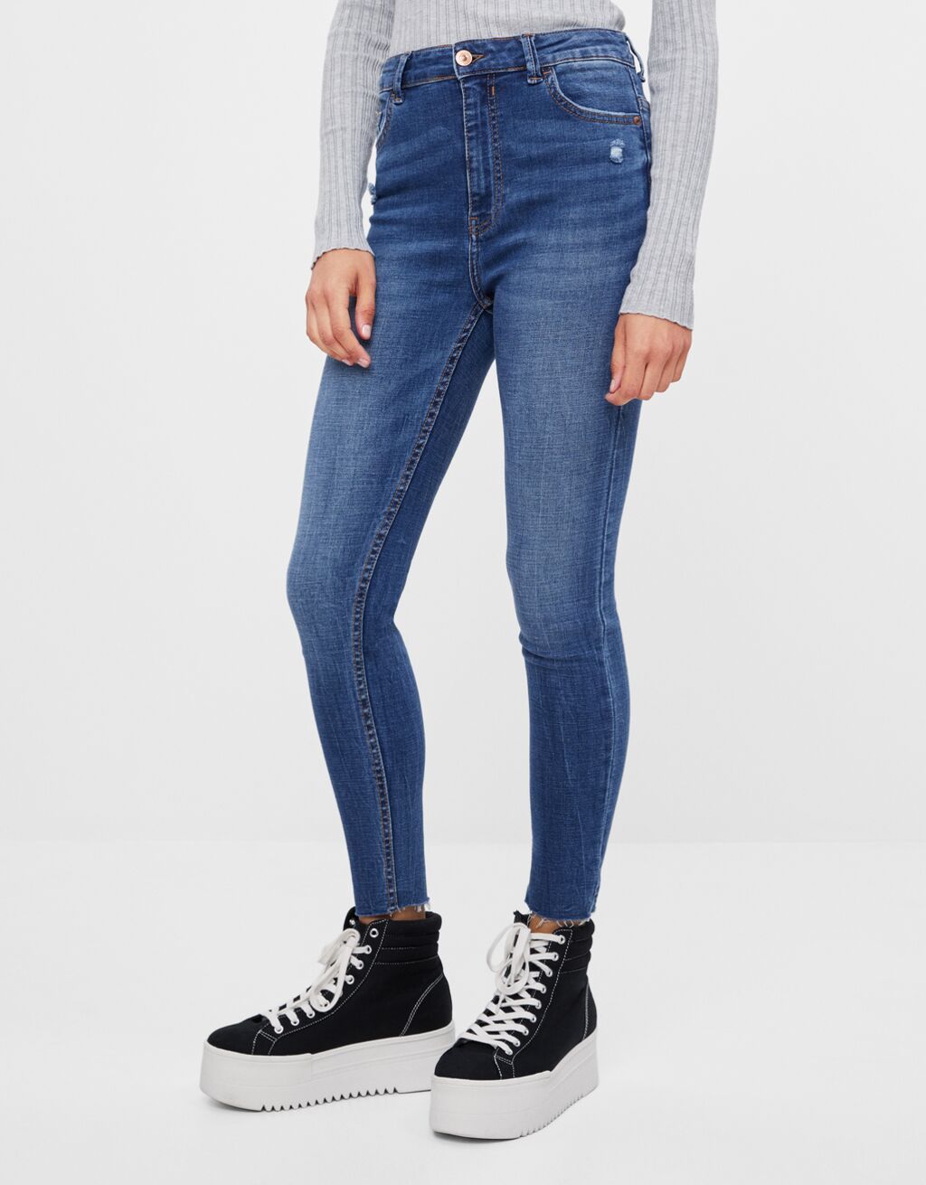 Pantalones bershka best sale mujer 2020