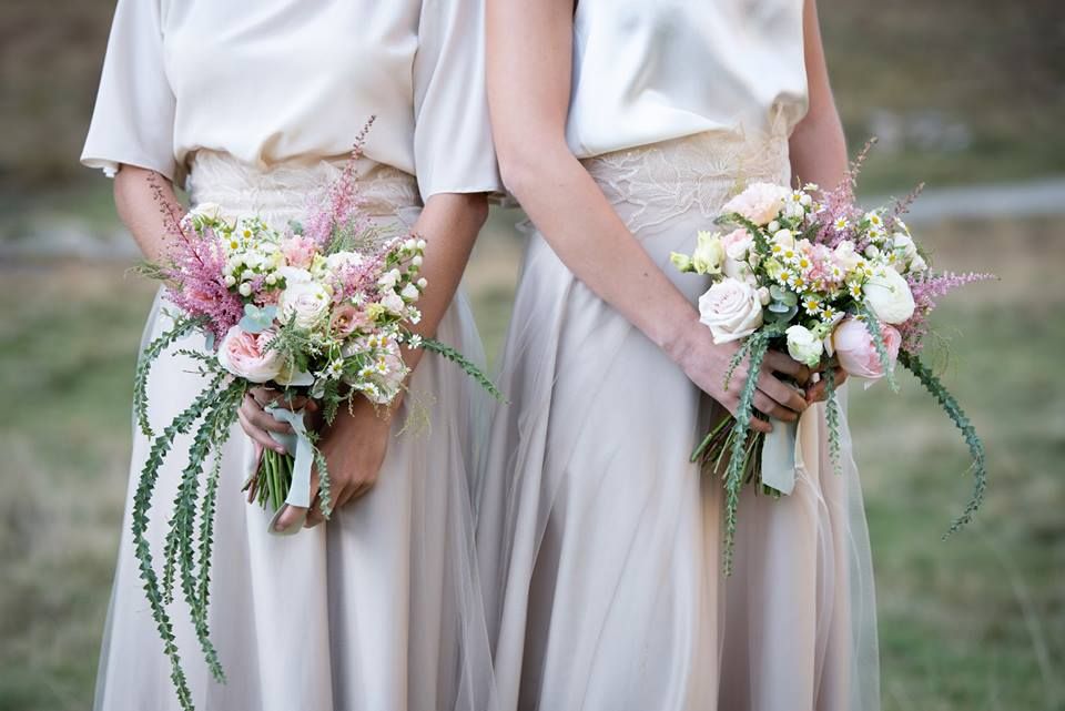 Photograph, Bouquet, Flower Arranging, Pink, Bride, Flower, Dress, Floral design, Wedding dress, Floristry, 
