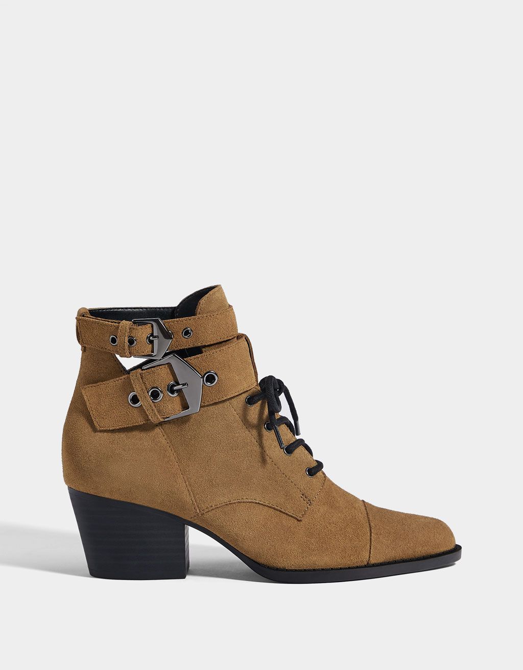 Botas discount stradivarius 2019