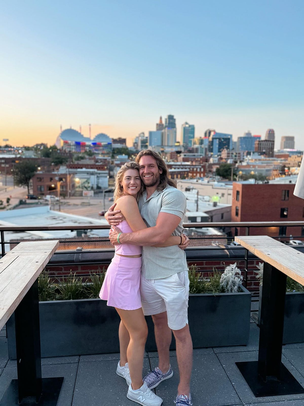 ‘Love Is Blind’s Sara Carton and Joey Leveille Just Hard-Launched Their Relationship