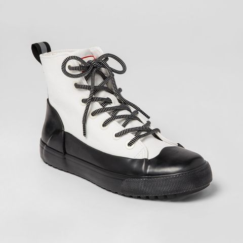 Shoe, Footwear, Sneakers, Hiking boot, Walking shoe, Outdoor shoe, Boot, Athletic shoe, Basketball shoe, Sportswear, 