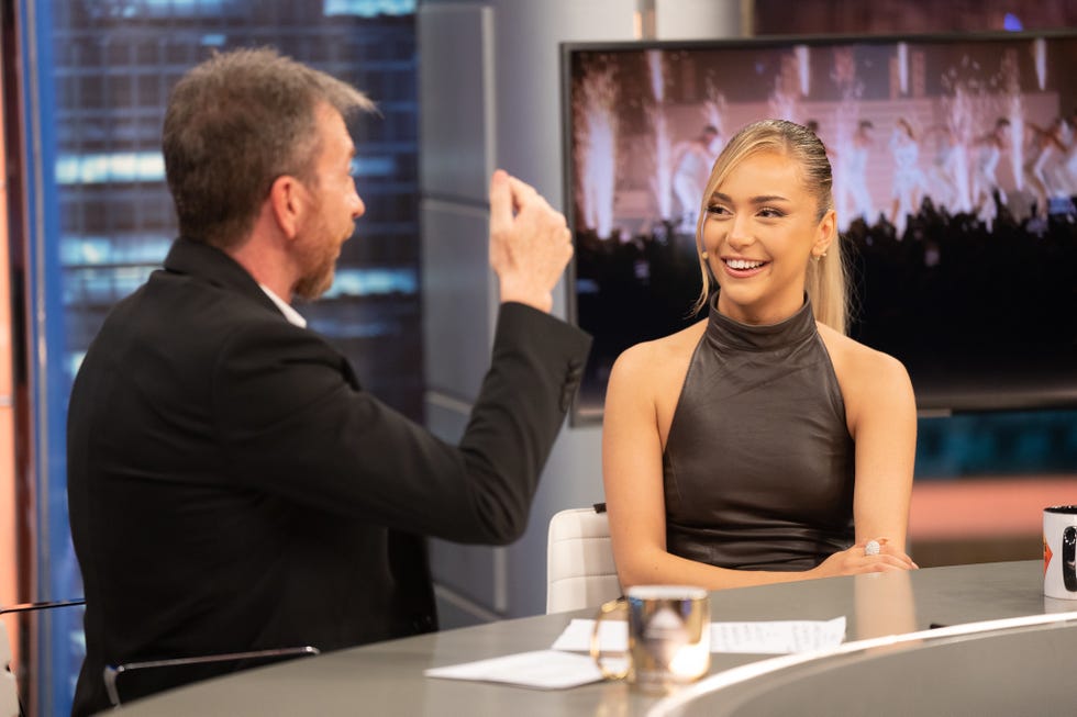 ana mena el hormiguero