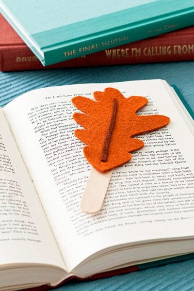 thanksgiving crafts leaf bookmark