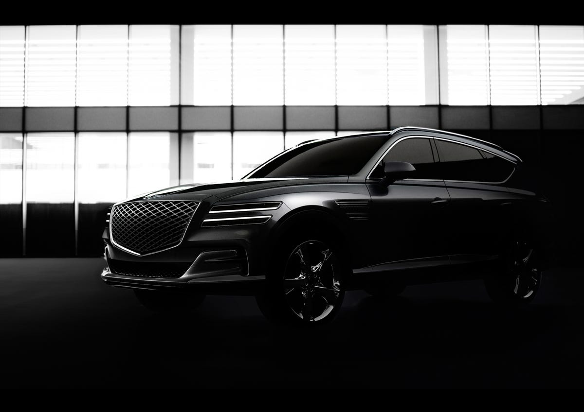 The Genesis GV80 SUV Looks Striking in Its First Official Photos