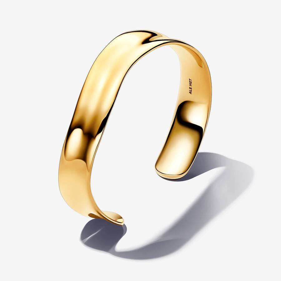 Gioielli Estate 2024 anelli, collane e bracciali di tendenza da avere