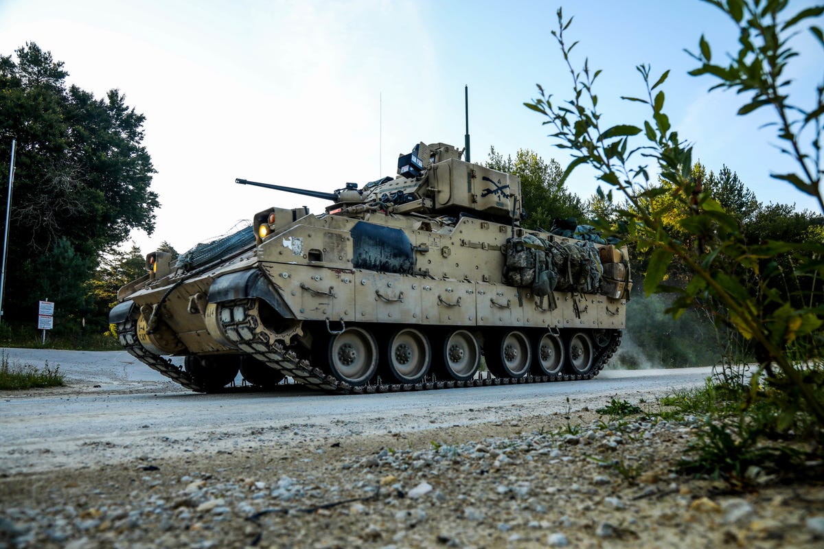 General Dynamics Griffin III tracked armored candidate to replace Bradley  IFV US Army OMFV program 