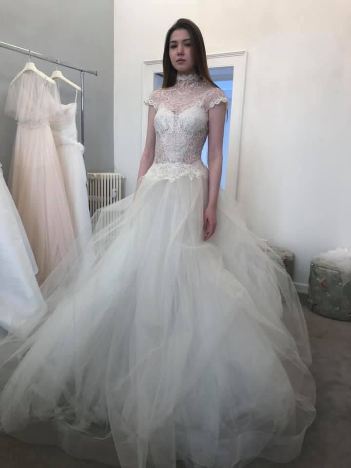 Gown, Wedding dress, Clothing, Dress, Bridal clothing, Bridal party dress, Shoulder, Photograph, Bride, Bridal accessory, 