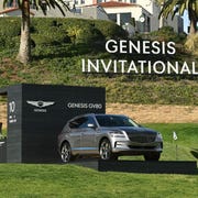 tiger woods genesis gv80