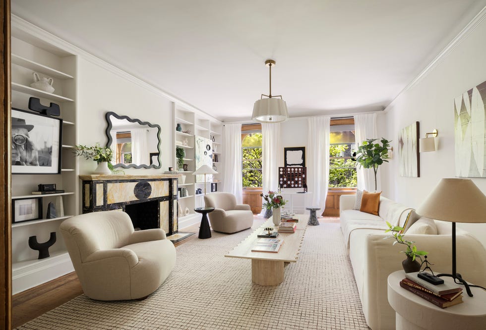 living area in a gilded age mansion on the upper east side