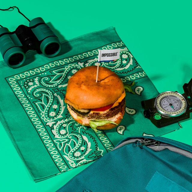 Cheeseburger, Hamburger, Food, Fast food, Bun, Dish, Finger food, Cuisine, Junk food, 